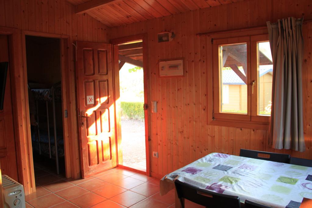 Montsant Park Camping & Bungalow Ulldemolins Esterno foto