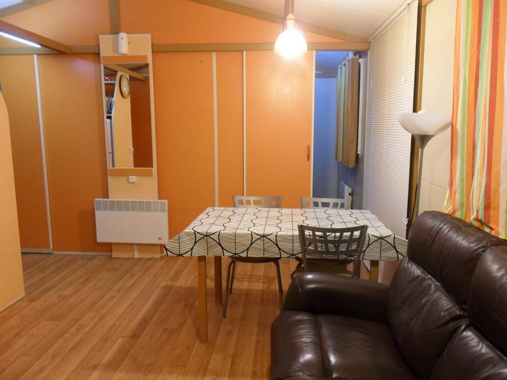 Montsant Park Camping & Bungalow Ulldemolins Esterno foto