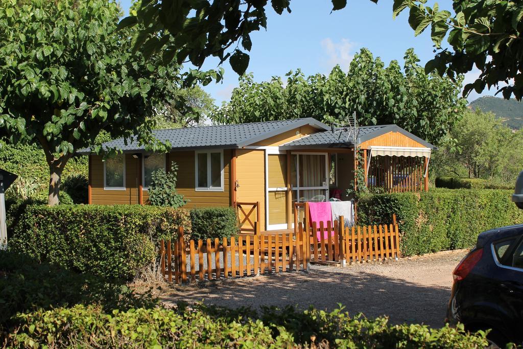 Montsant Park Camping & Bungalow Ulldemolins Esterno foto